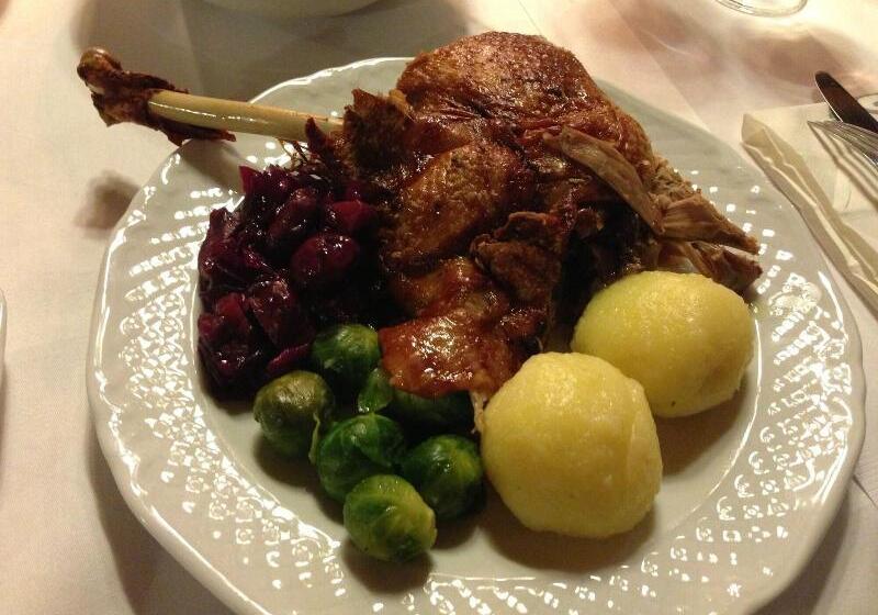 ホテル & Restaurant Zur Spreewalderin