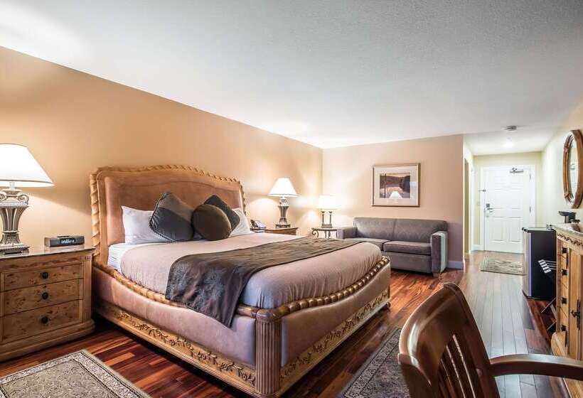 Riverside Hotel, Ascend Hotel Collection