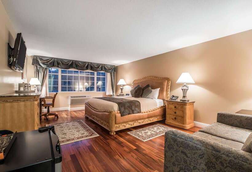 Riverside Hotel, Ascend Hotel Collection