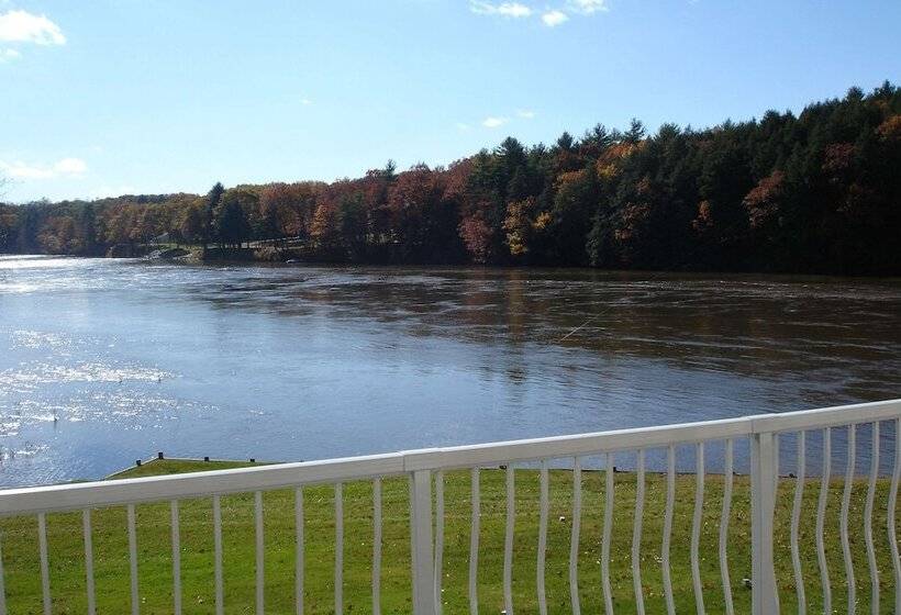 Riverside Hotel, Ascend Hotel Collection