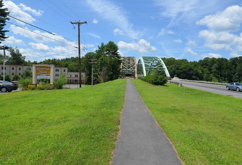 Riverside Hotel, Ascend Hotel Collection