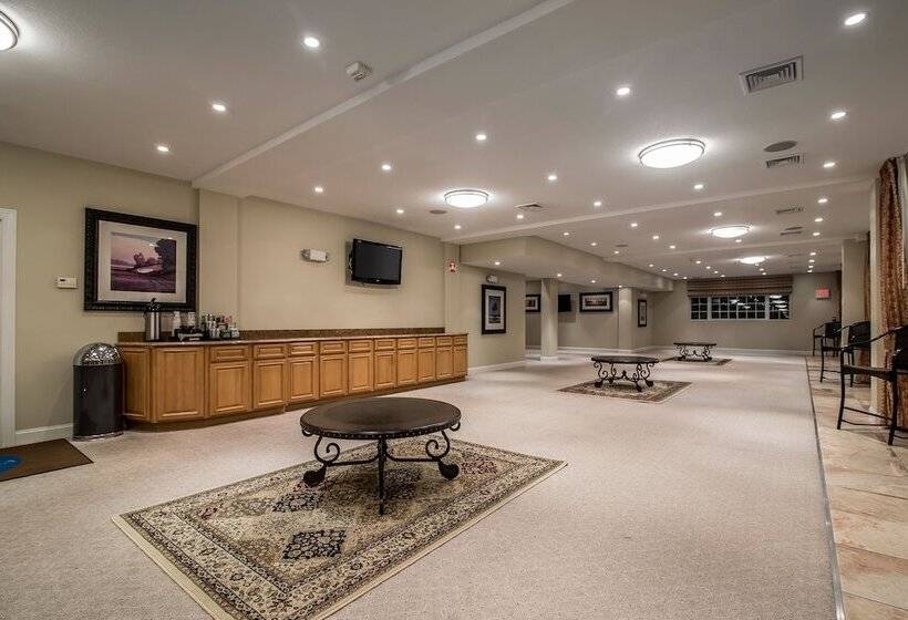 Riverside Hotel, Ascend Hotel Collection