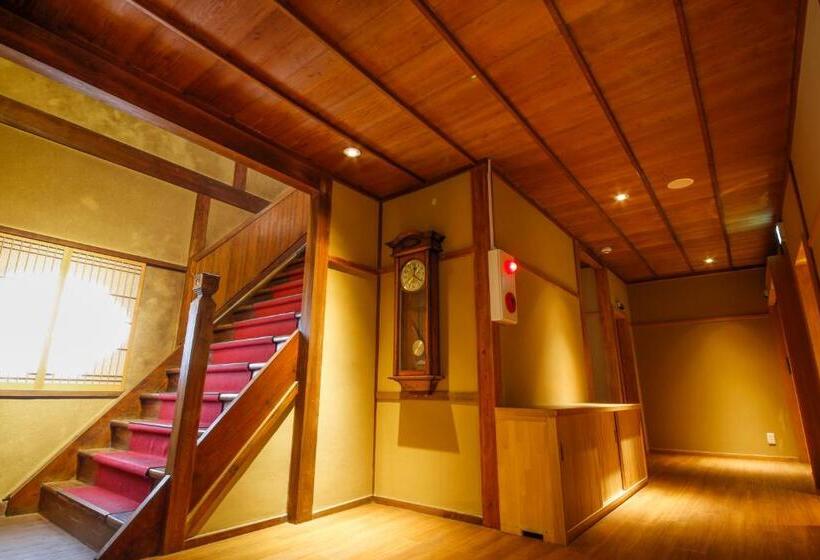 호텔 Sarusawaike Yoshidaya