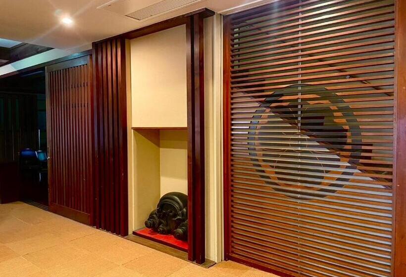 호텔 Sarusawaike Yoshidaya