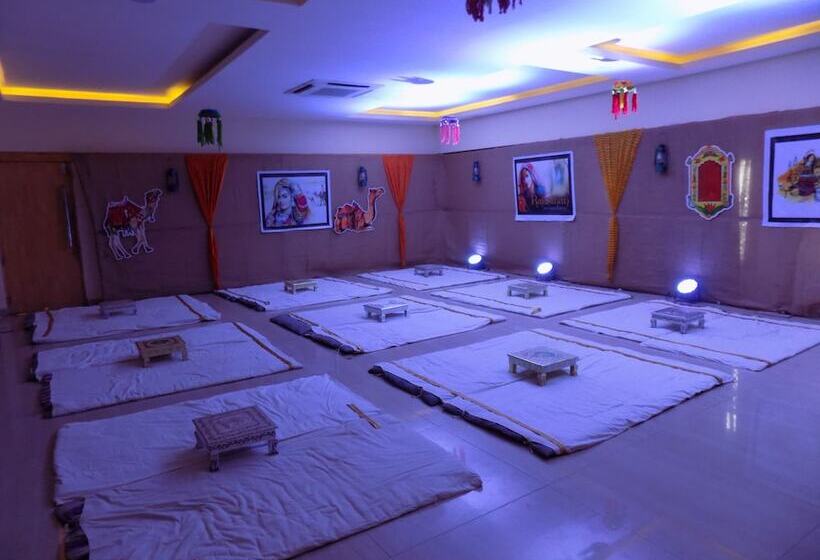 ホテル Sathyam Grand Resort, Sriperumbudur