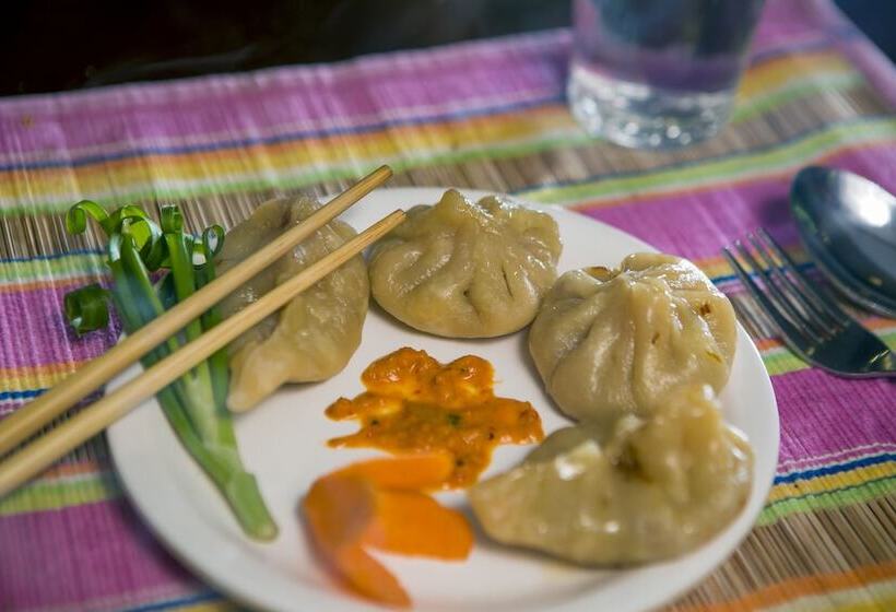 ホテル Sathyam Grand Resort, Sriperumbudur