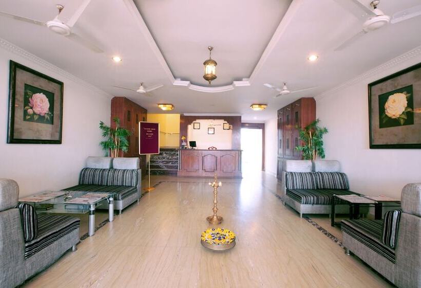 ホテル Sathyam Grand Resort, Sriperumbudur