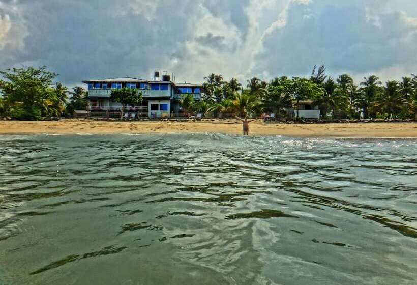 Отель Sealine Beach Resorts