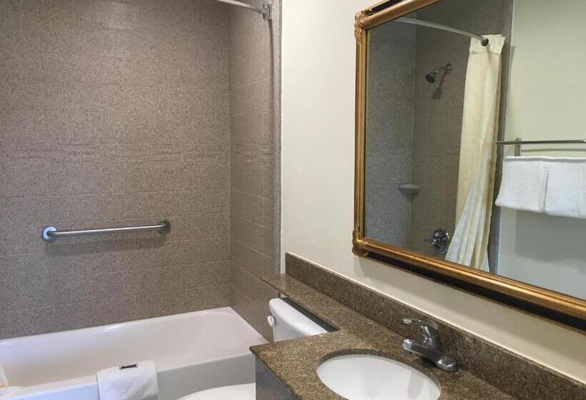 בית מלון כפרי Simply Home Inn & Suites   Riverside