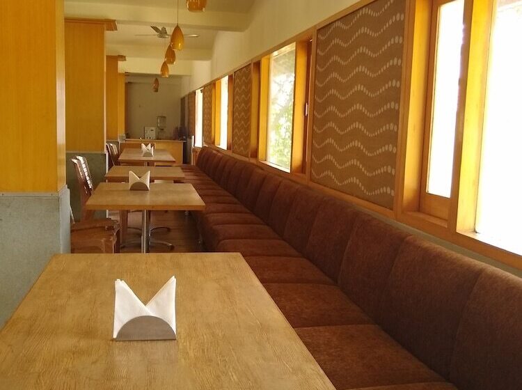 호텔 Solace Resorts And Spa