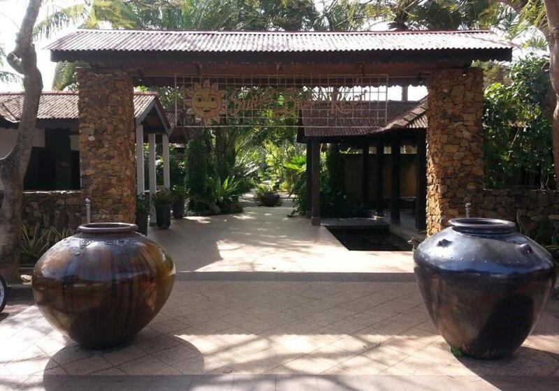 호텔 Sunset Beach Resort