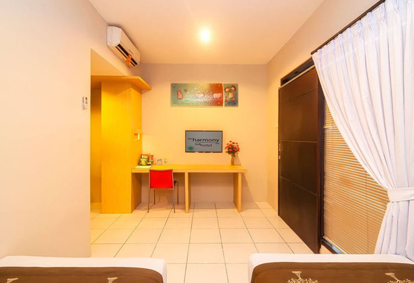 호텔 The Harmony Legian