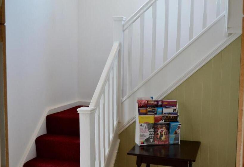 فندق The Highwayman