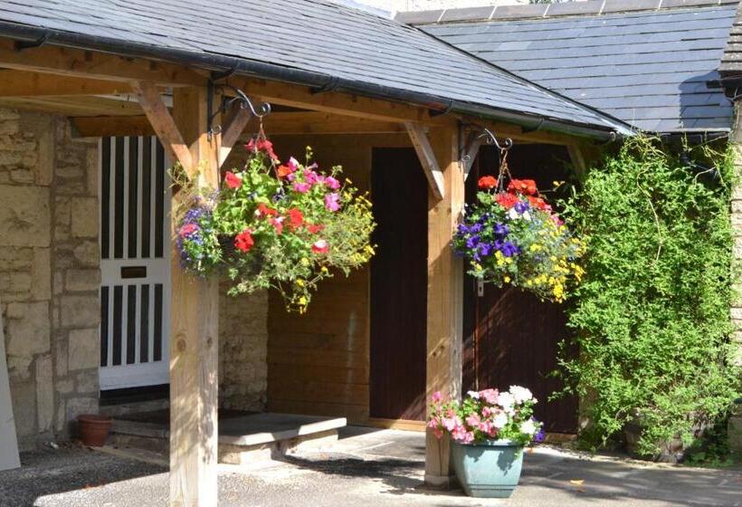 فندق The Highwayman