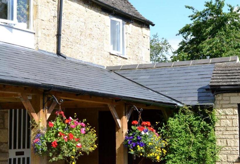 فندق The Highwayman