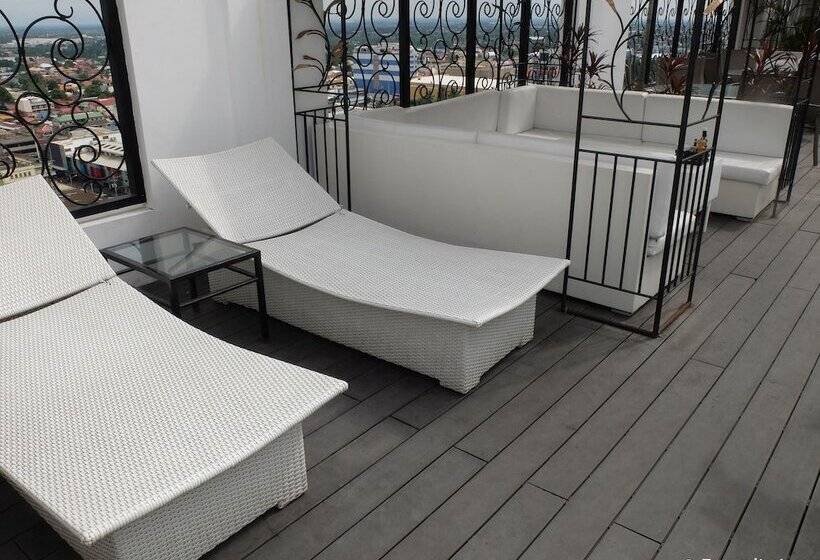 The Penthouse Hotel And Residences