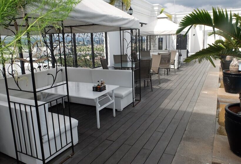 The Penthouse Hotel And Residences