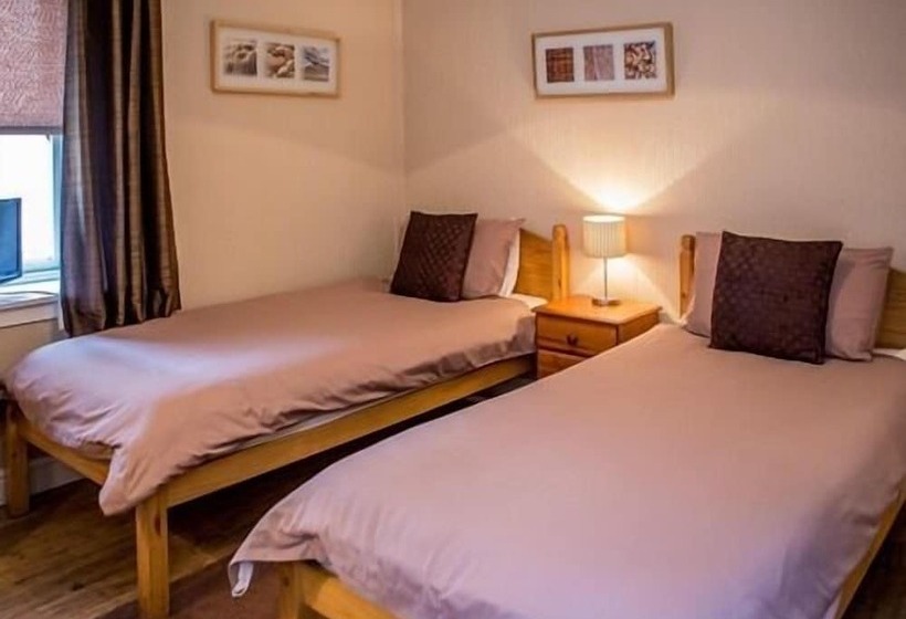 Отель Tigh Na Mara