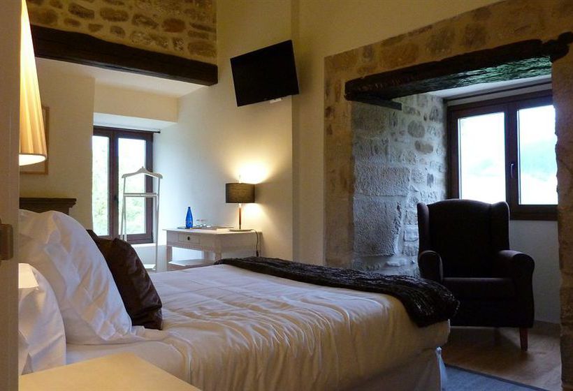 هتل Torre Zumeltzegi