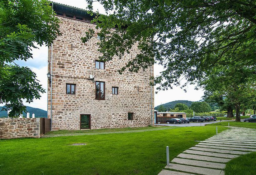 هتل Torre Zumeltzegi