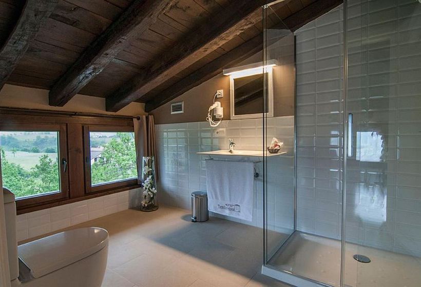 هتل Torre Zumeltzegi