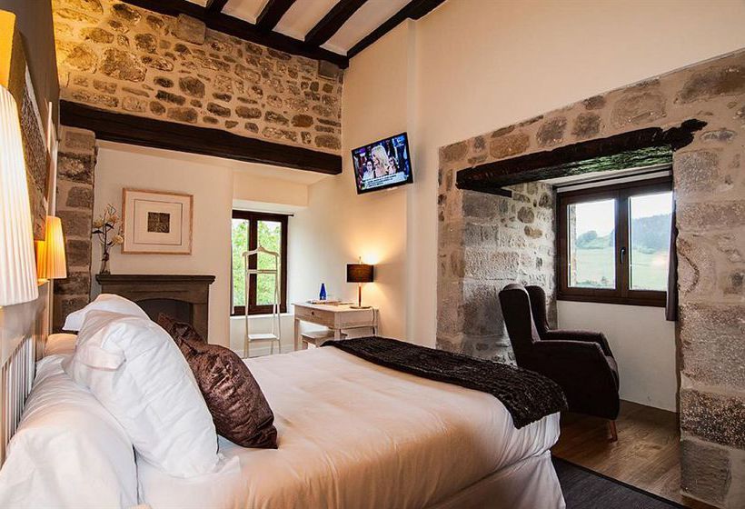 هتل Torre Zumeltzegi