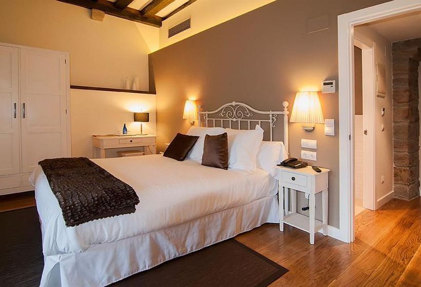 هتل Torre Zumeltzegi