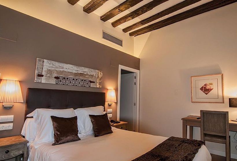 هتل Torre Zumeltzegi