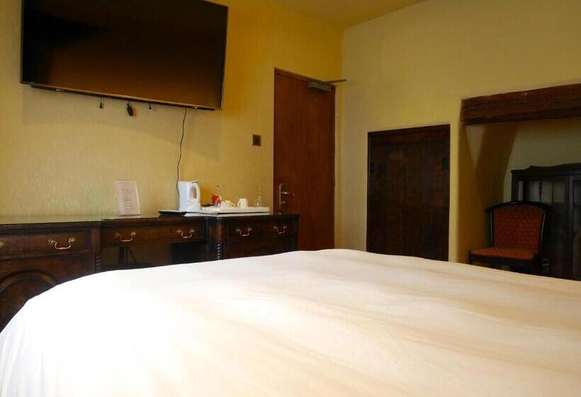 Отель Villare Hitchin Town Centre