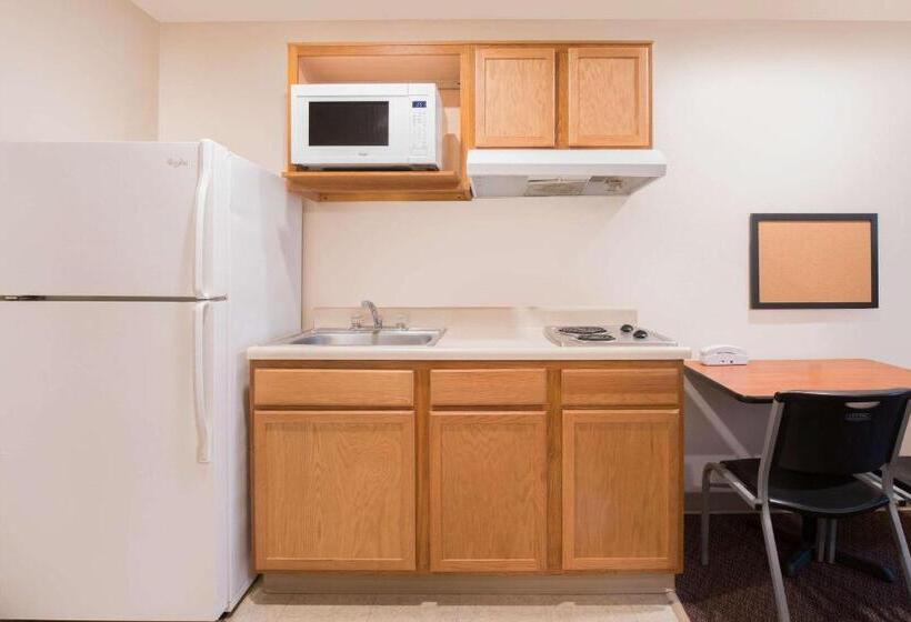 Отель Woodspring Suites Columbus Fort Moore