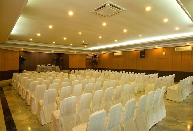 酒店 Yasmin Resort & Conference