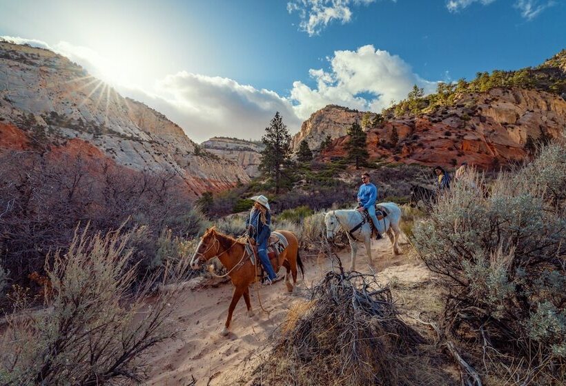 هتل Zion Ponderosa Ranch Resort