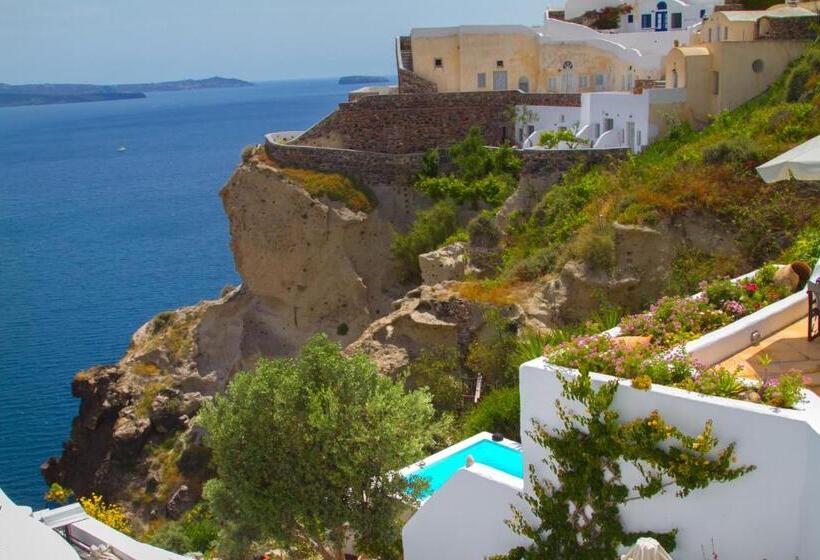 Ifestio Villas Oia