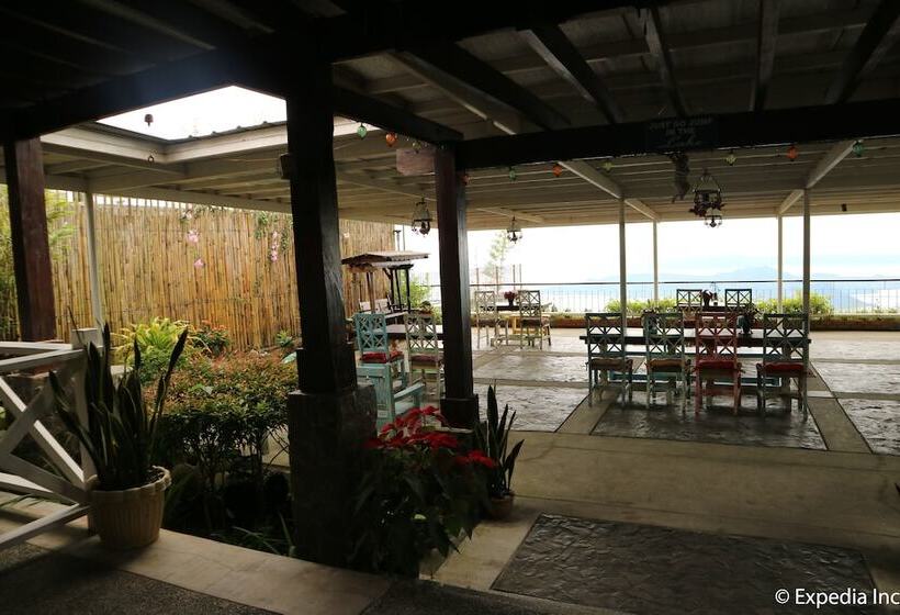 Joaquin's Bed And Breakfast