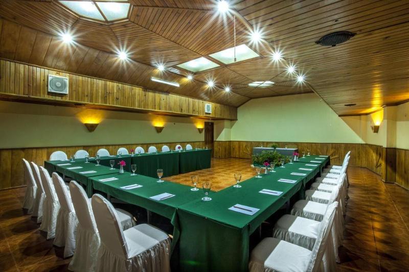 él Hotel Kartika Wijaya Batu