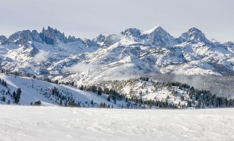 Mammoth View Villas   Near Hike/bike Trails!