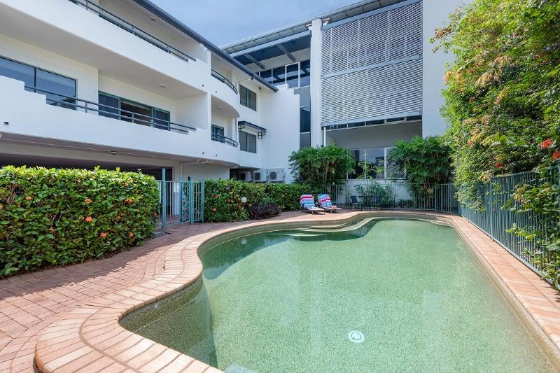 Mid City Luxury Suites