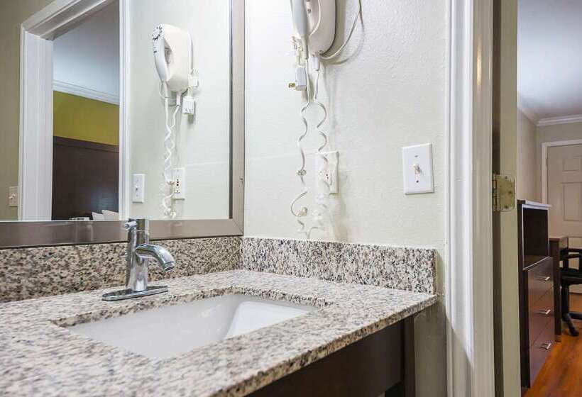 מוטל Quality Inn