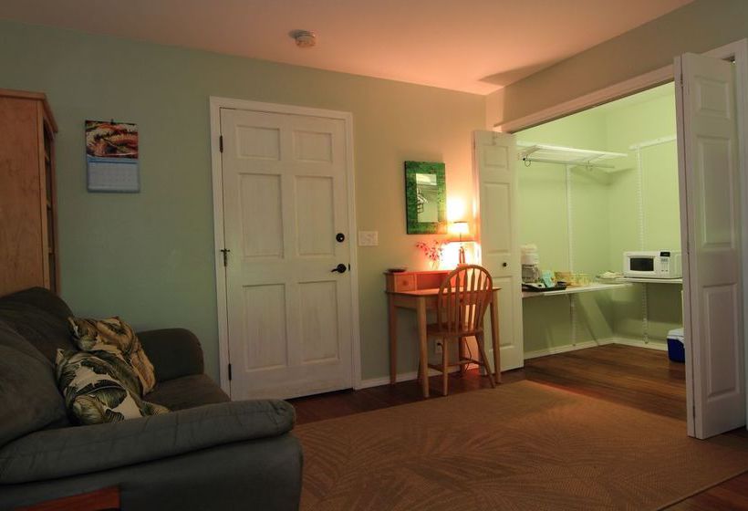 Ohia House Bed And Breakfast