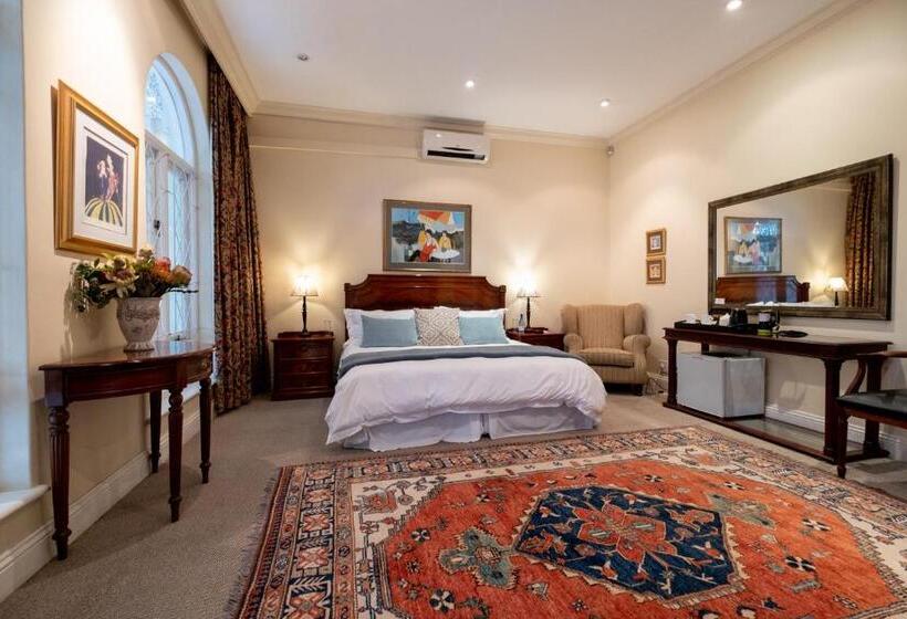 פנסיון 39 On Church