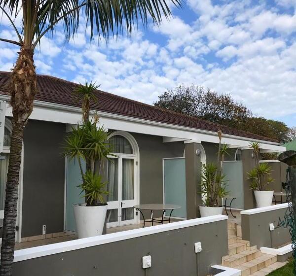 פנסיון 39 On Church