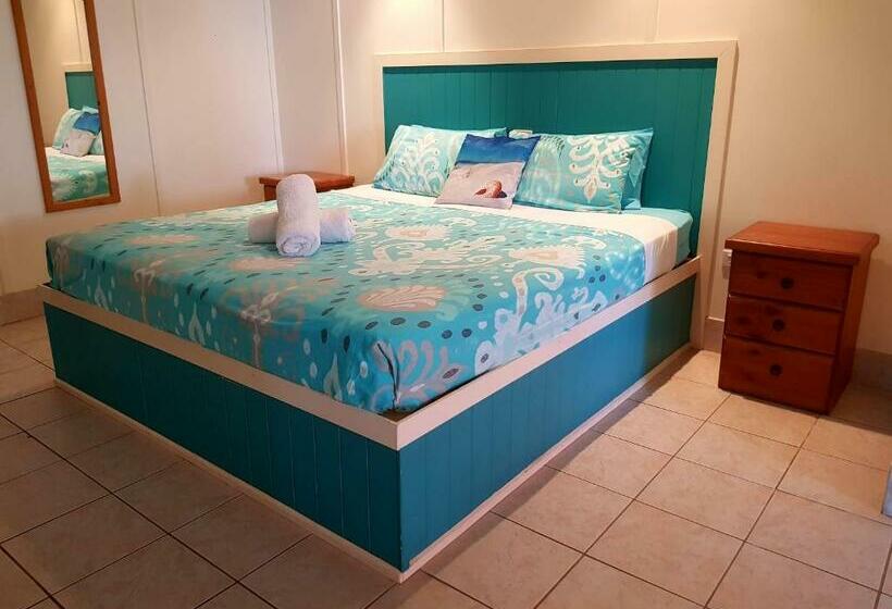 بنسيون Arcadia Beach Guest House And Car Hire