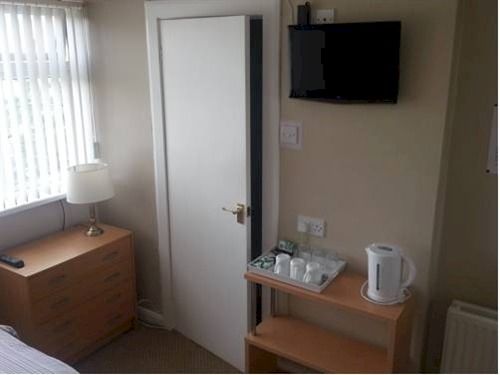 بنسيون The Cabana