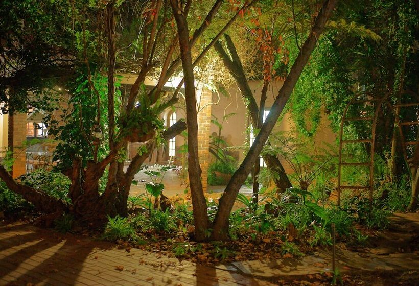 Пансион Foxwood House Boutique