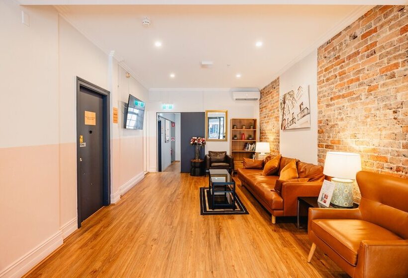 پانسیون Newtown Cozy Stays