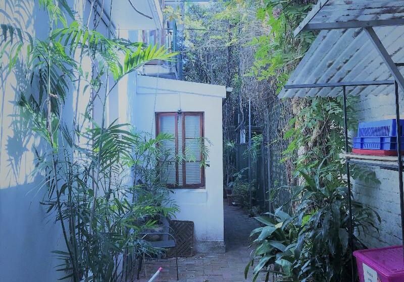 پانسیون Newtown Cozy Stays