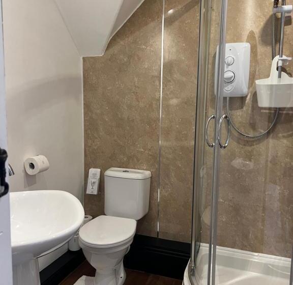 بنسيون Overdale Room Only And Free Parking