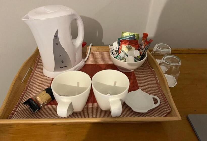 بنسيون Overdale Room Only And Free Parking