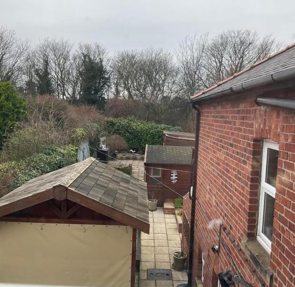 بنسيون Overdale Room Only And Free Parking