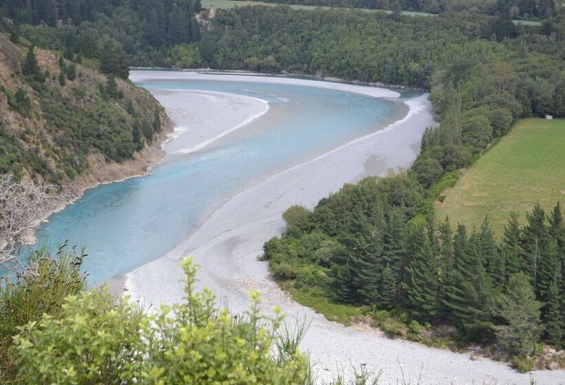 פנסיון Quickenberry Guesthouse